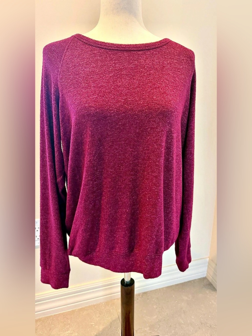 Buffalo David Bitton Burgundy Soft Knit Long Sleeve Top M